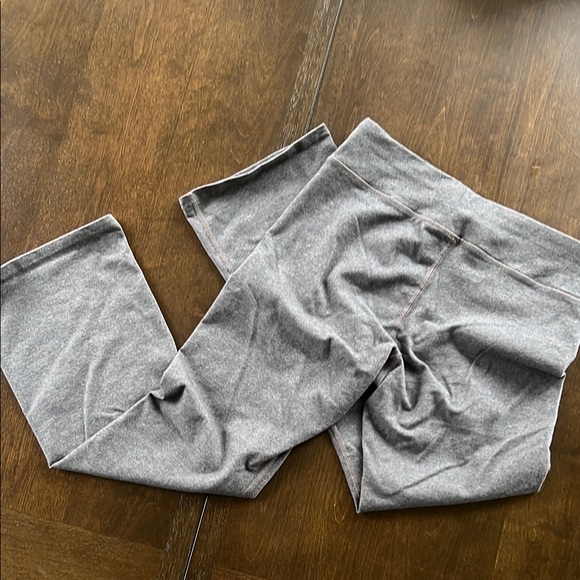 Women’s Pact Gray Leggings - Picture 3 of 3
